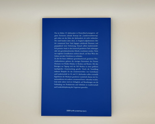 Die Rückseite vom Buch Die ornamental farm - Gartenkunst und Landwirtschaft.